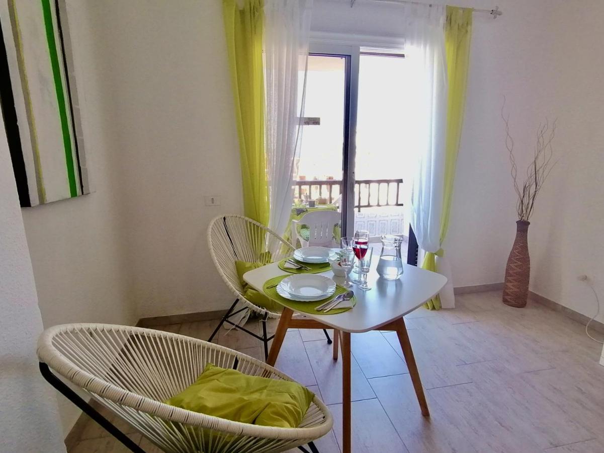 Golden View Holiday Home Playa de las Americas  Exterior photo